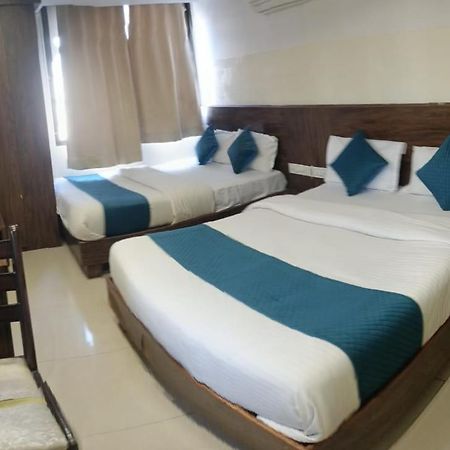 Shreenath Ji Inn Udaipur Ngoại thất bức ảnh