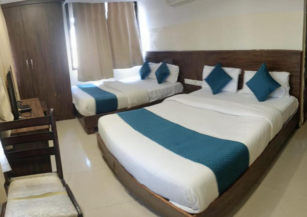 Shreenath Ji Inn Udaipur Ngoại thất bức ảnh